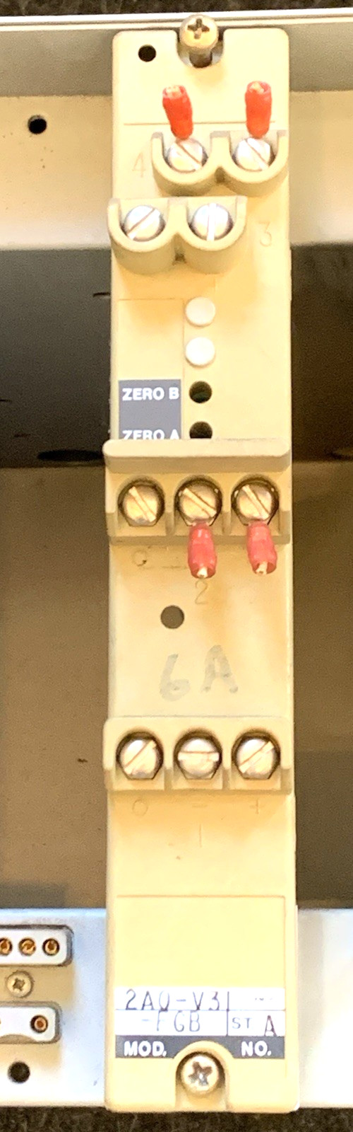 FOXBORO SCHNEIDER INVENSYS 2AO-V3-FGB ST:A