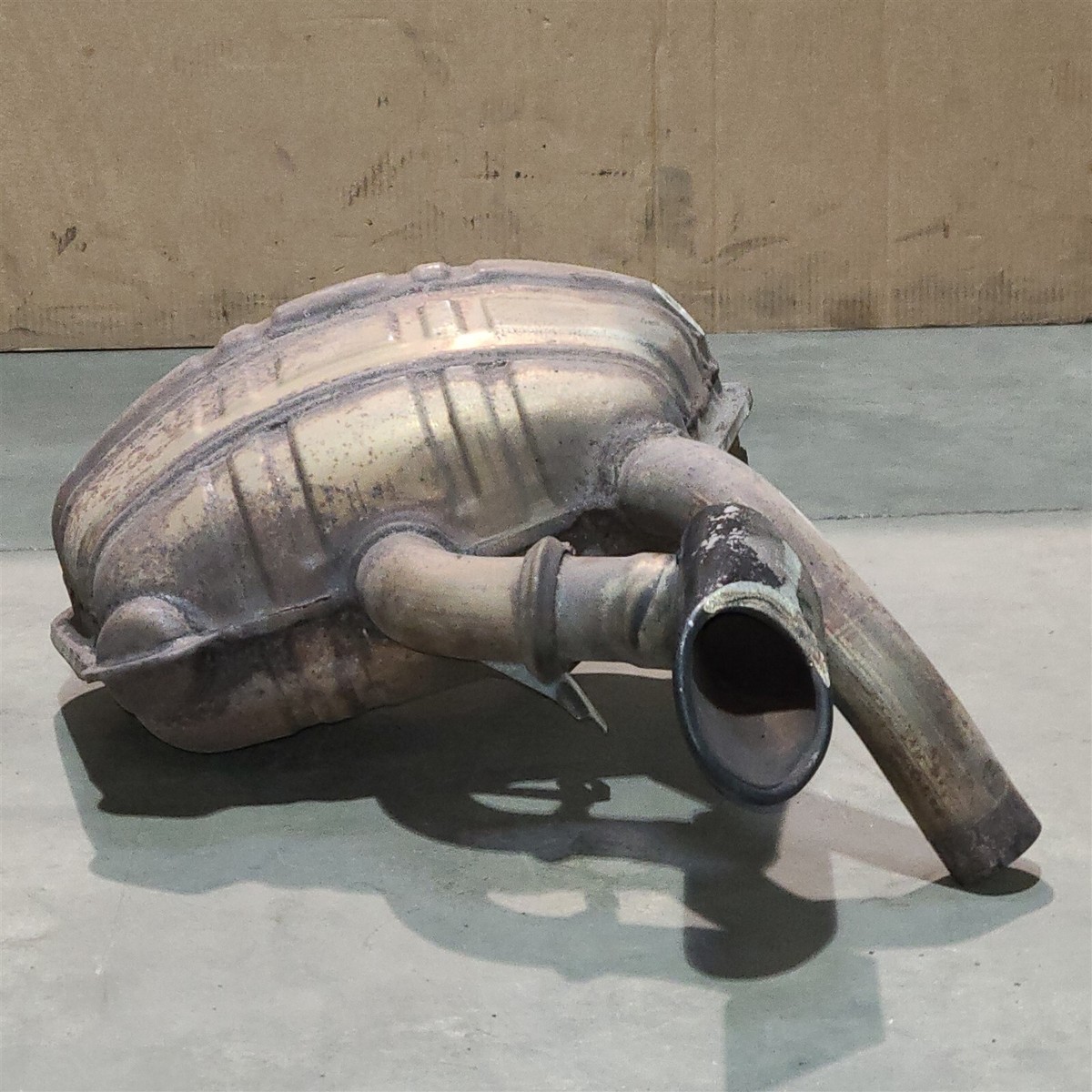 99-01 Porsche 911 996 Carrera Right Muffler Passenger