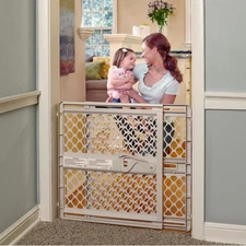 Toddleroo by North States Baby Safety Gate 26”-42” Wide x 26” Tall – New