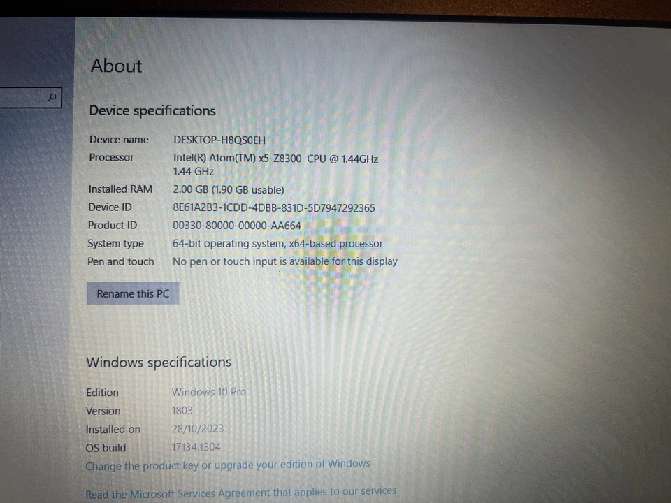 ASUS E200H Laptop 2GB 32GB SSD Windows 10 Atom X5 Z8300 [battery not charging] - Image 2 of 4