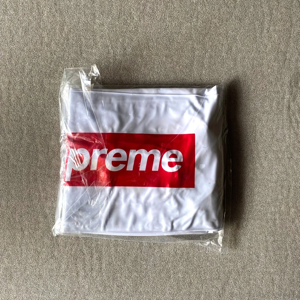 SUPREME INFLATABLE BLIMP FW17 2017 ACCESSORY RED WHITE BIG LOGO - Image 2 of 2