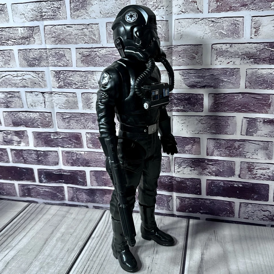 18" Star Wars TIE FIGHTER PILOT con PISTOLA Imperial Acción Coleccionable Figura Disney Foto 4 de 4
