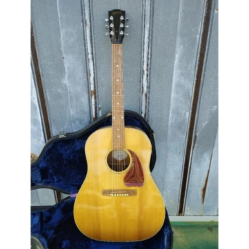 Electric Acoustic Guitar Gibson J15 Style Natural S/N 11254054 with Hard Case