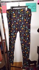brand new with tag, tall and curvy lularoe leggings fan and heart oriental