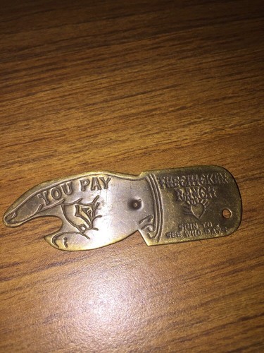 Chicken Ranch Drink Spinner Keychain Whiskey Beer Collector Brothel Whisky BRASS