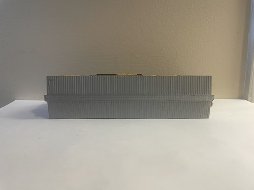 REVELL 40' STOCK CATTLE BOX CAR UNION PACIFIC #4020 HO SCALE LIKE NEW - Picture 4 of 5