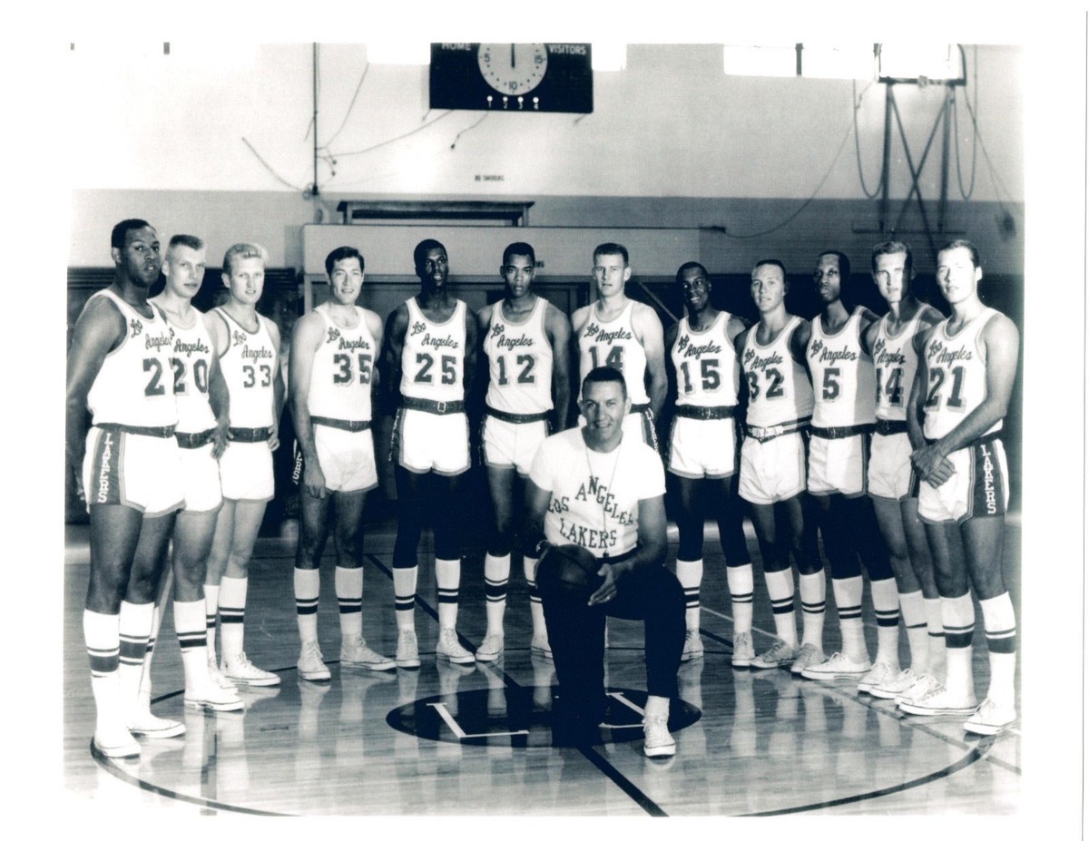 スポーツ・フィットネス Los Angeles Lakers: The Complete
