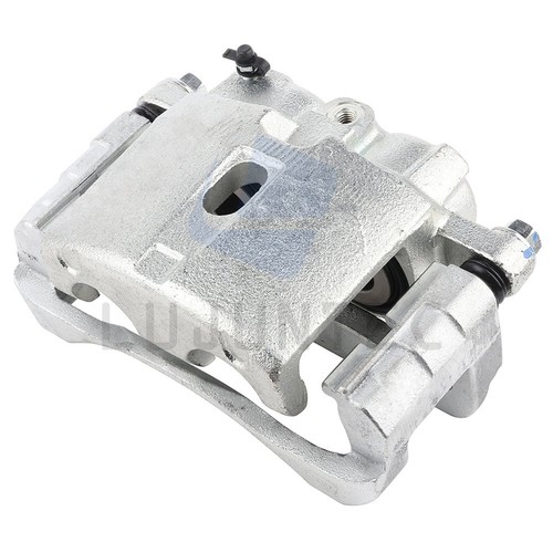 Front Brake Calipers Ceramic Pads For 2003 2004 2005 GMC Savana 2500 w/ 7300 GVW - Picture 7 of 10