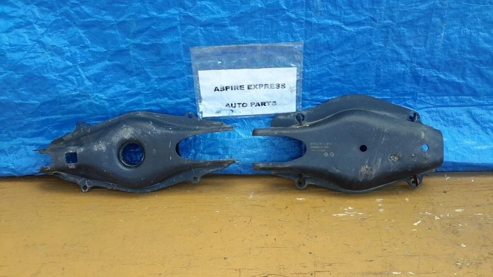 2008-2011 Mercedes-Benz C300 C250 Rear Left Driver Side Lower Control Arm &Cover Foto 2 de 4