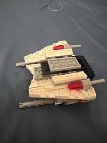 Lego 75074 STAR WARS SNOWSPEEDER MICROFIGHTER (Minifigure and Gun missing)