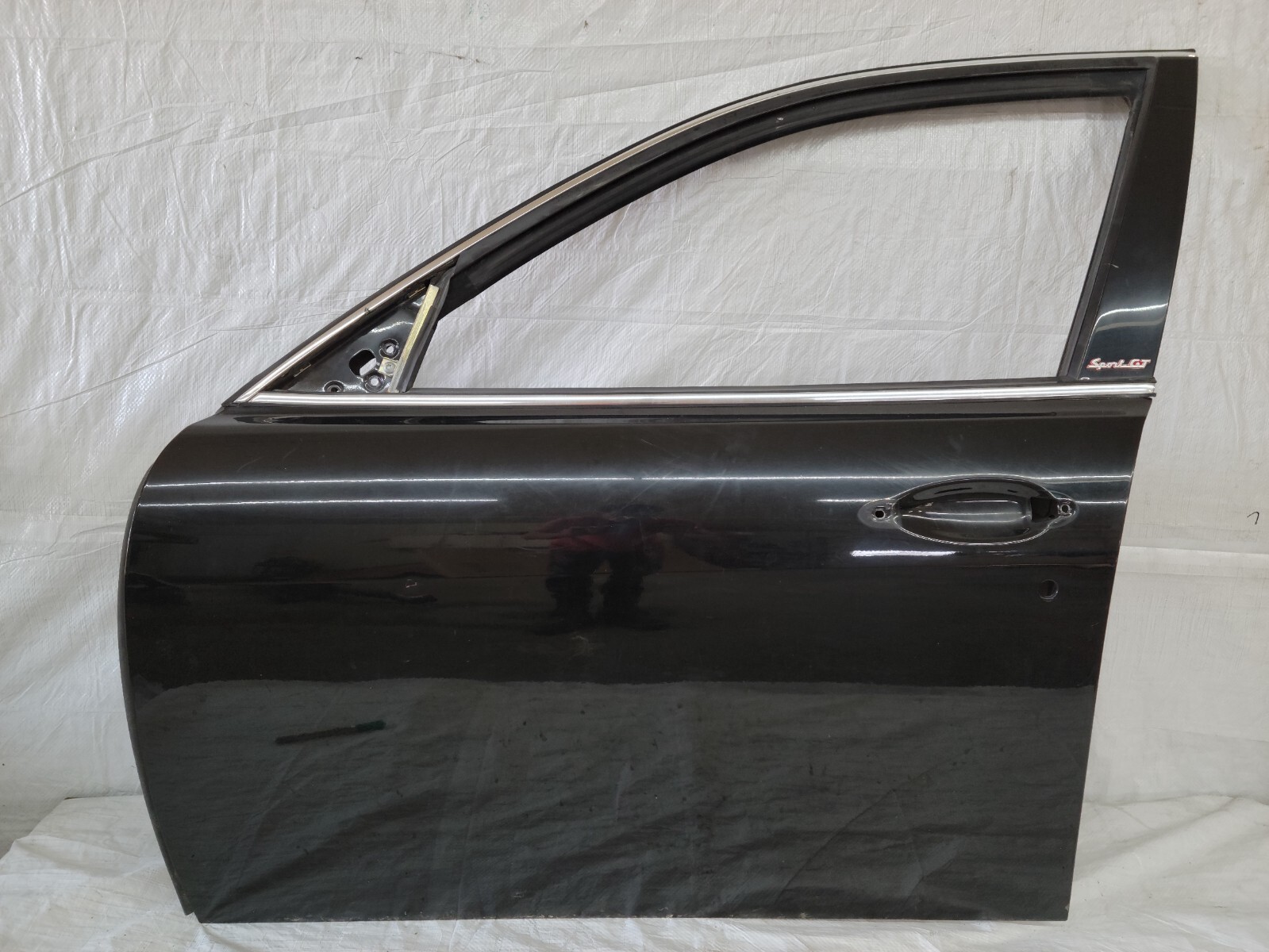 2005-2008 Maserati Quattroporte Front Left Door Shell Panel Black OEM