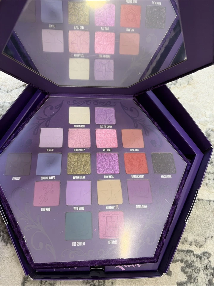 Jeffree Star Cosmetics Blood Lust Palette Limited Edition New - Image 3 of 3