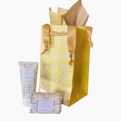 BEEKMAN 1802 HOLIDAY GIFT BAGS - PICK SCENT (3.5oz Soap & Hand Cream w/Gift Bag)