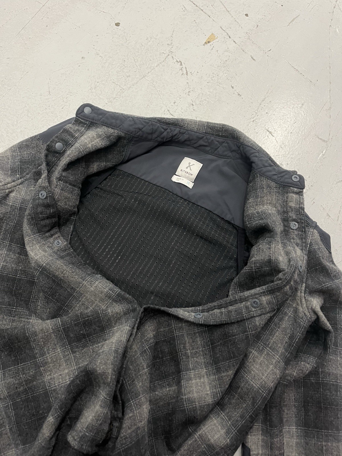 Kitsbow Pendleton Icon Snap Button Flannel Wool S… - image 15