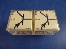 2 x ELWE LEHRMITTEL  "  RASTERSTECKSYSTEM 1248155  "