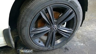 Used Wheel fits: 2022 Volkswagen Jetta 17x7 painted dark gray Grade A