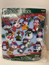 Design Works Crafts Christma FELT Ornament Kit 5352 Makes 13 Snowman NEW sealed