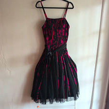 Roman 12 Red/Black Tulle Fit & Flare Fitted Dress, Lined + Belt Hidden Support