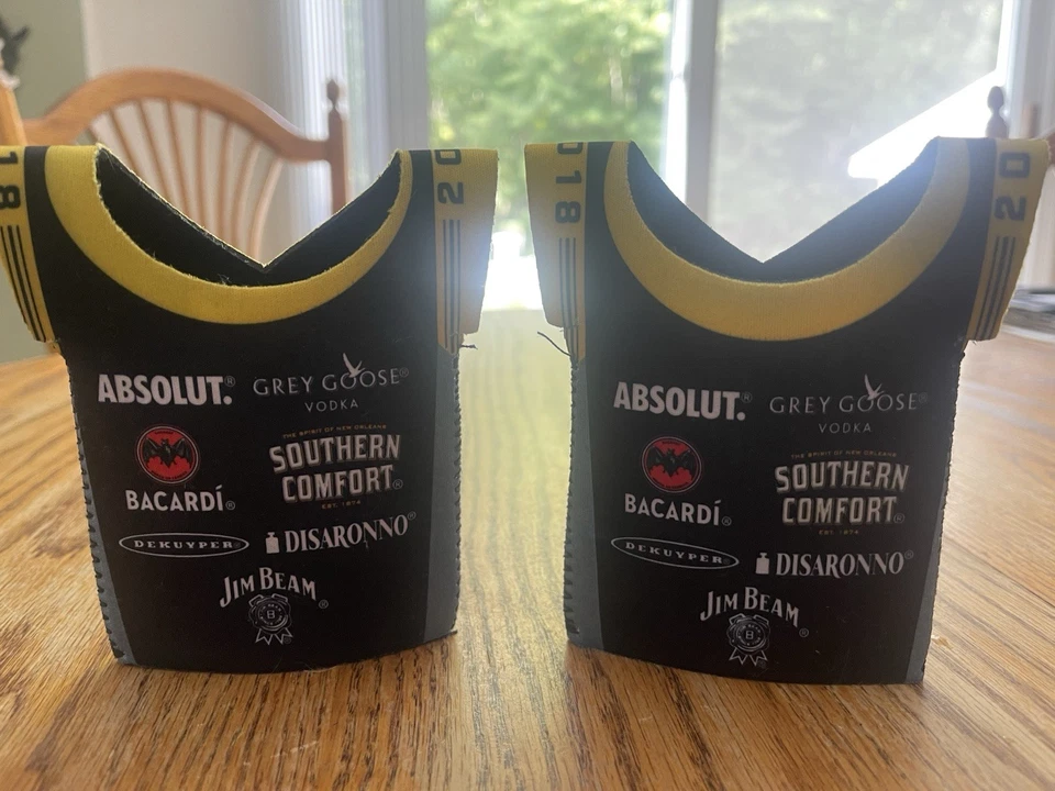 #82 Pittsburgh Steeler 2018 Beverage Koozie coleccionable lote de 2  Foto 2 de 2