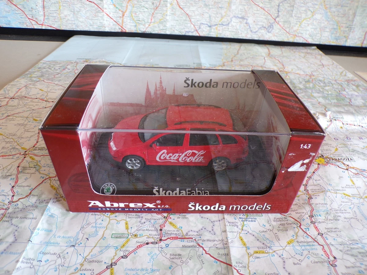 Miniature VOLKSWAGEN Coccinelle COCA COLA 1967 avec mini caravane