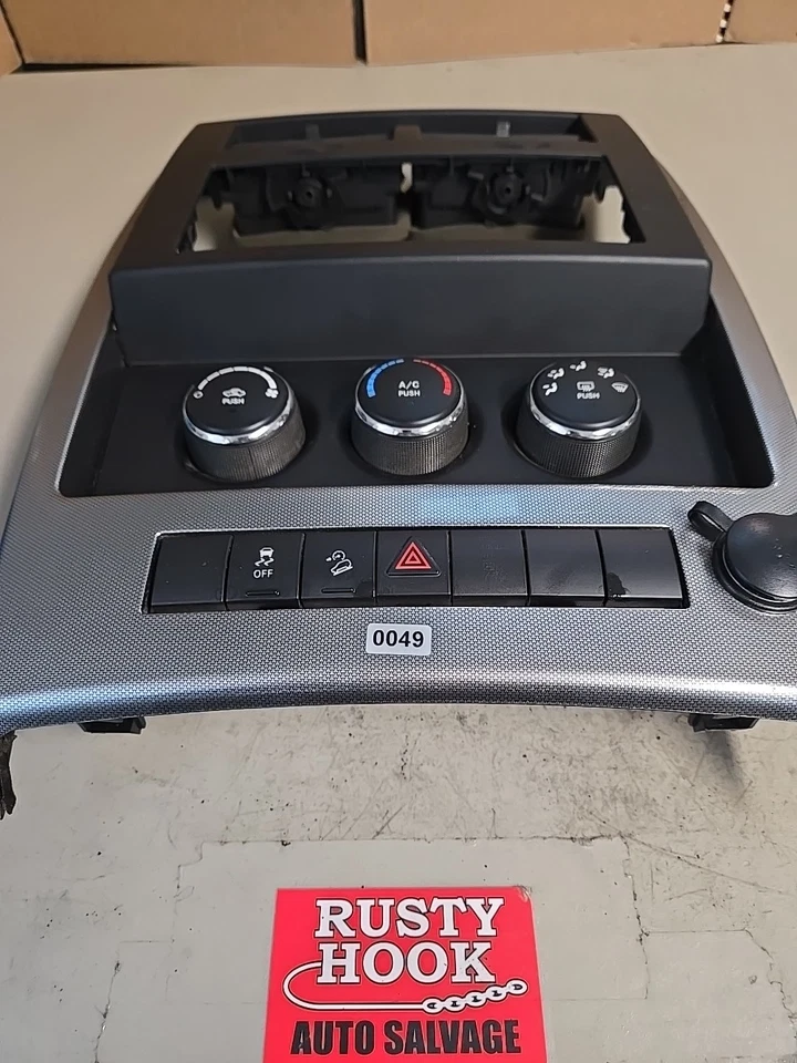 2010 Jeep Liberty Dash Climate Temperature Control Radio Bezel P55111943AC - Image 2 of 4