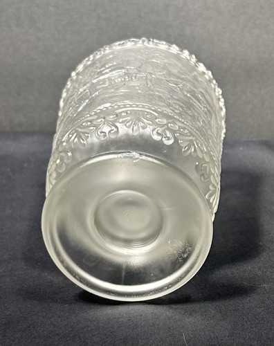 Fenton Vidrio Satinado Transparente Cabina de Troncos Currier & Ives Lámpara de Luz de Hadas, Luz de Té - Imagen 4 de 4