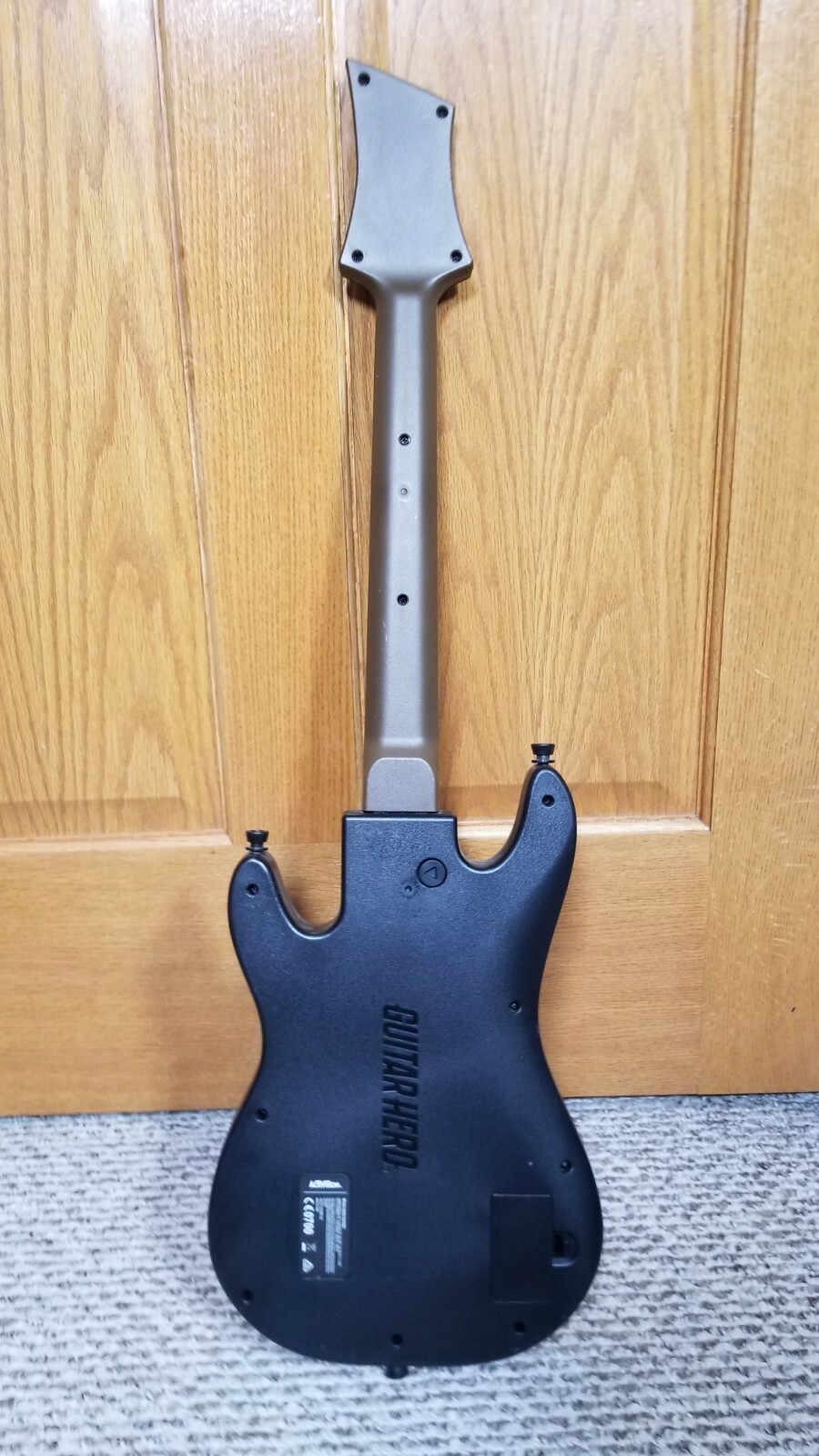 Guitar Hero Power Wireless Guitar Xbox 360 PS3 Black Gold No Dongle