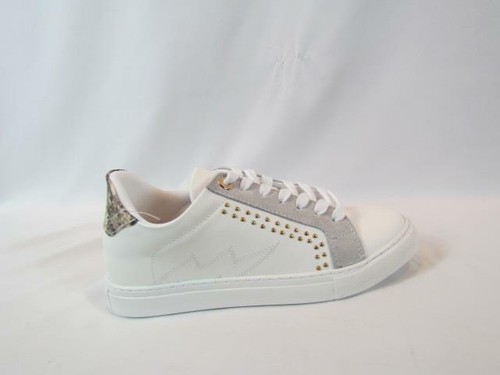 NIB Steve Madden White Sneaker W/ Faux Snake Print And Gold Accents Lace Up 7M - Picture 3 of 9