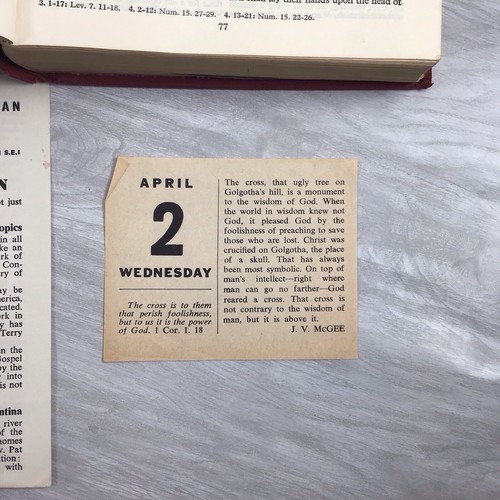 Holy Bible Revised Standard Version 1957 Nelson Red Hardcover - Imagen 18 de 24