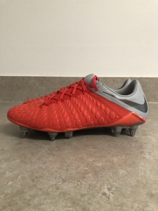 nike hypervenom phantom size 8