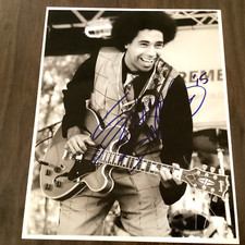 SELWYN BIRCHWOOD Signed Photo Autographed 8x10 Alligator Records Blues Guitar