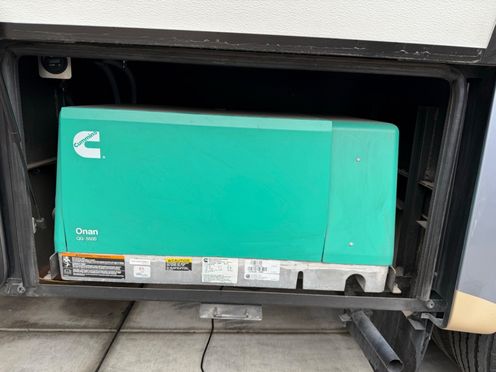 2021 Newmar Bay Star Sport 2813 – Class A Gas Motorhome (29 ft)