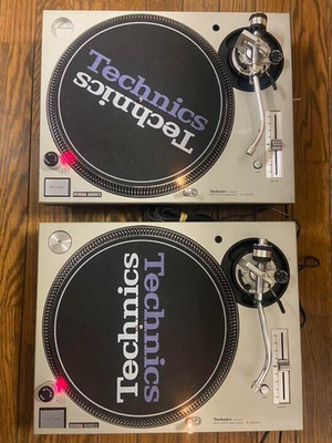 Technics SL-1200 MK3D Silver Pair Direct Drive DJ Turntables x 2