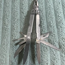 Leatherman Original Super Tool with Sheath. 