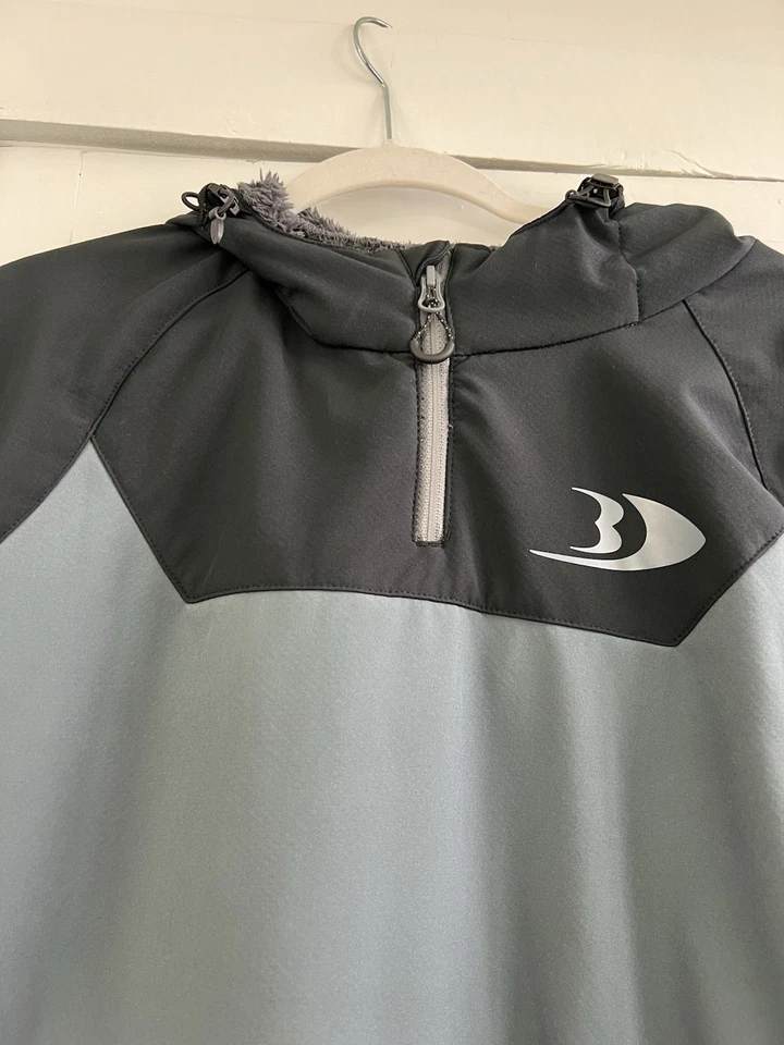 Blackfish Gale 2.0 Soft-Shell Pullover Jacket Men's Medium Fleece Black Gray - Image 4 of 4