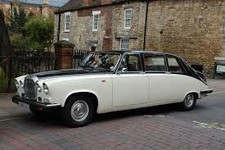 LIMOUSINE DS420. Daimler  NEW DOOR SEALS DELIVERY WORLDWIDE A PLEASURE Set Of 4