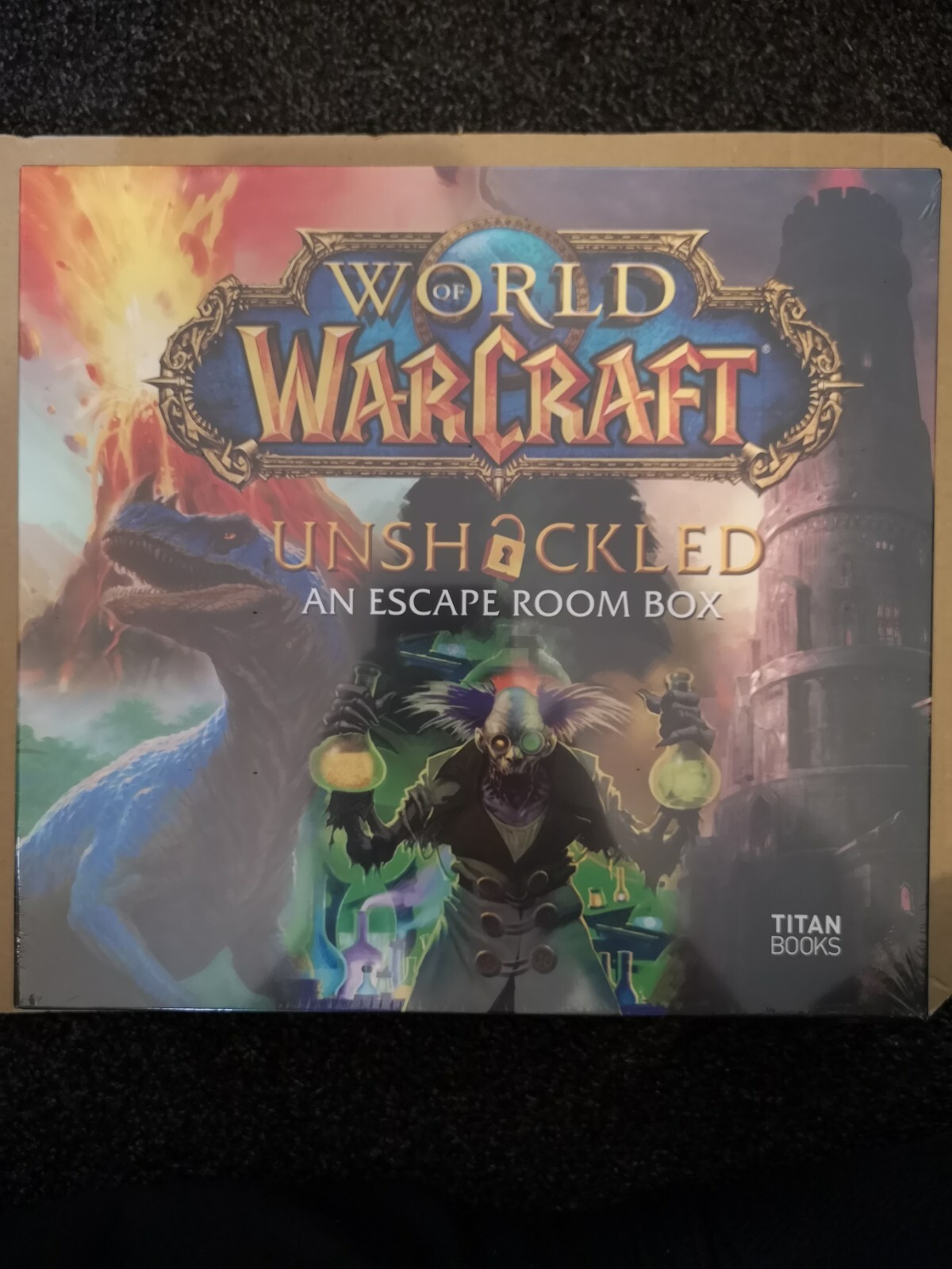 World of Warcraft Unshackled An Escape Room Box by Blizzard Entertainment...