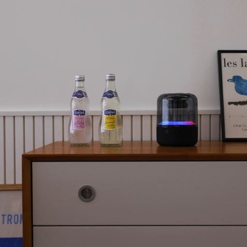 MOOAS Portable Rainbow Mood Light Wireless Bluetooth Speaker - Picture 6 of 6