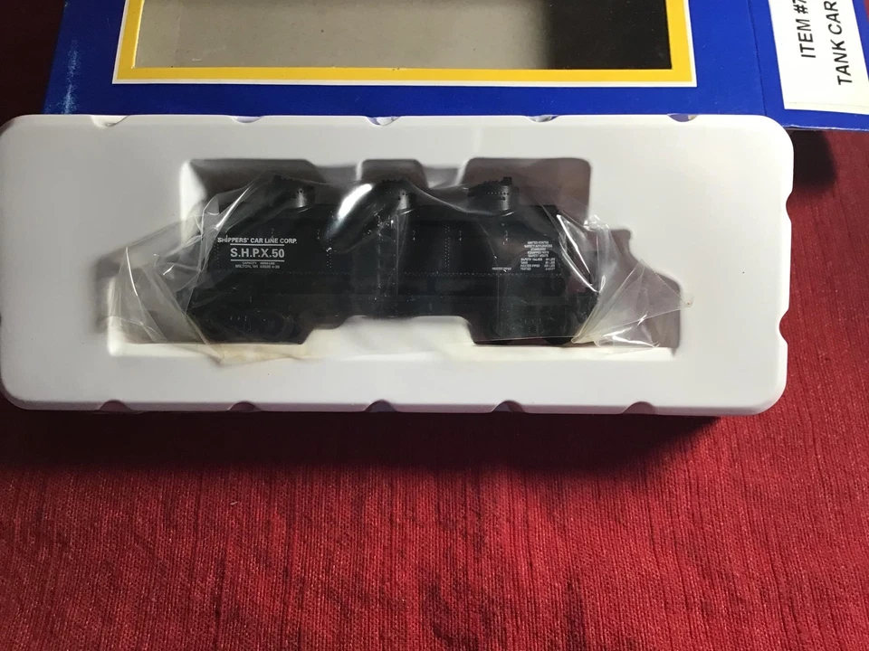 LIFE-LIKE N-SCALE SHPX TANK CAR #7335 BRAND NEW!!! - Image 3 of 4