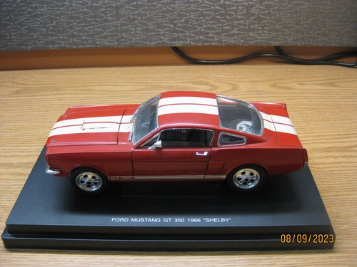 1/18 1966 FORD MUSTANG SHELBY , RED W/WHITE STRIPES BY EAGLE'S RACE # 31530 - Picture 11 of 24