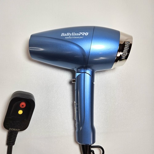 BaBylissPRO Suszarka do włosów Nano Titanium Kompaktowa składana jonowa BNT910 Babyliss Pro - Zdjęcie 2 z 7