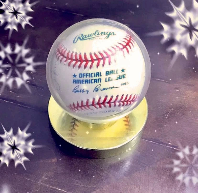 Roberto Alomar Autographed Official Major League Baseball in Ball Qube - Image 2 of 2