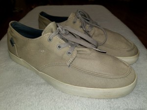 reef canvas shoes