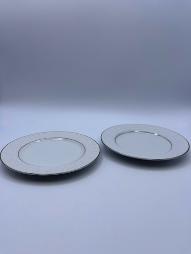 Royal Song, Brautspitze Feinporzellan, 6 3/8" Brot und Butter Teller, Set (2) - Bild 1 von 7