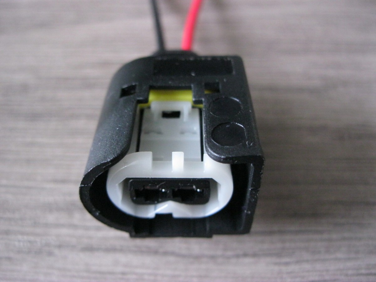For Mercedes-Benz Crankshaft Position Sensor Connector