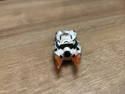 STAR WARS STORMTROOPER HOT WHEELS TOY CAR VEHICLE VGC STORM TROOPER RARE DESIGN - Picture 4 of 8