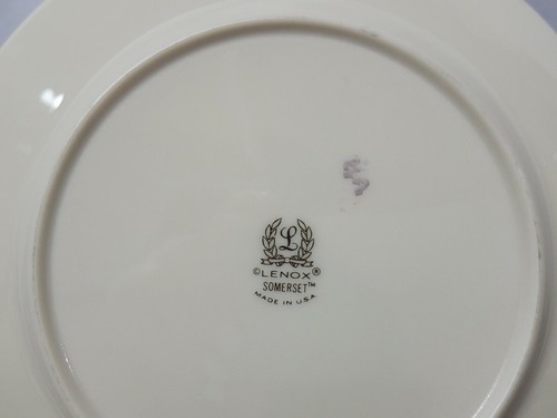 3 - Lenox Somerset Gray & Pink Flowers Gold Trim BREAD & BUTTER DESSERT PLATES - Picture 4 of 6