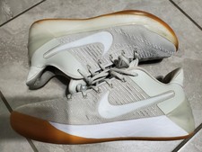kobe ad size 11