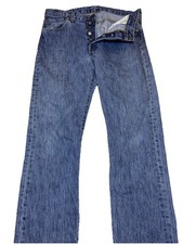Early 2000s Levi s 501 button-fly Excellent condition Classic straight leg