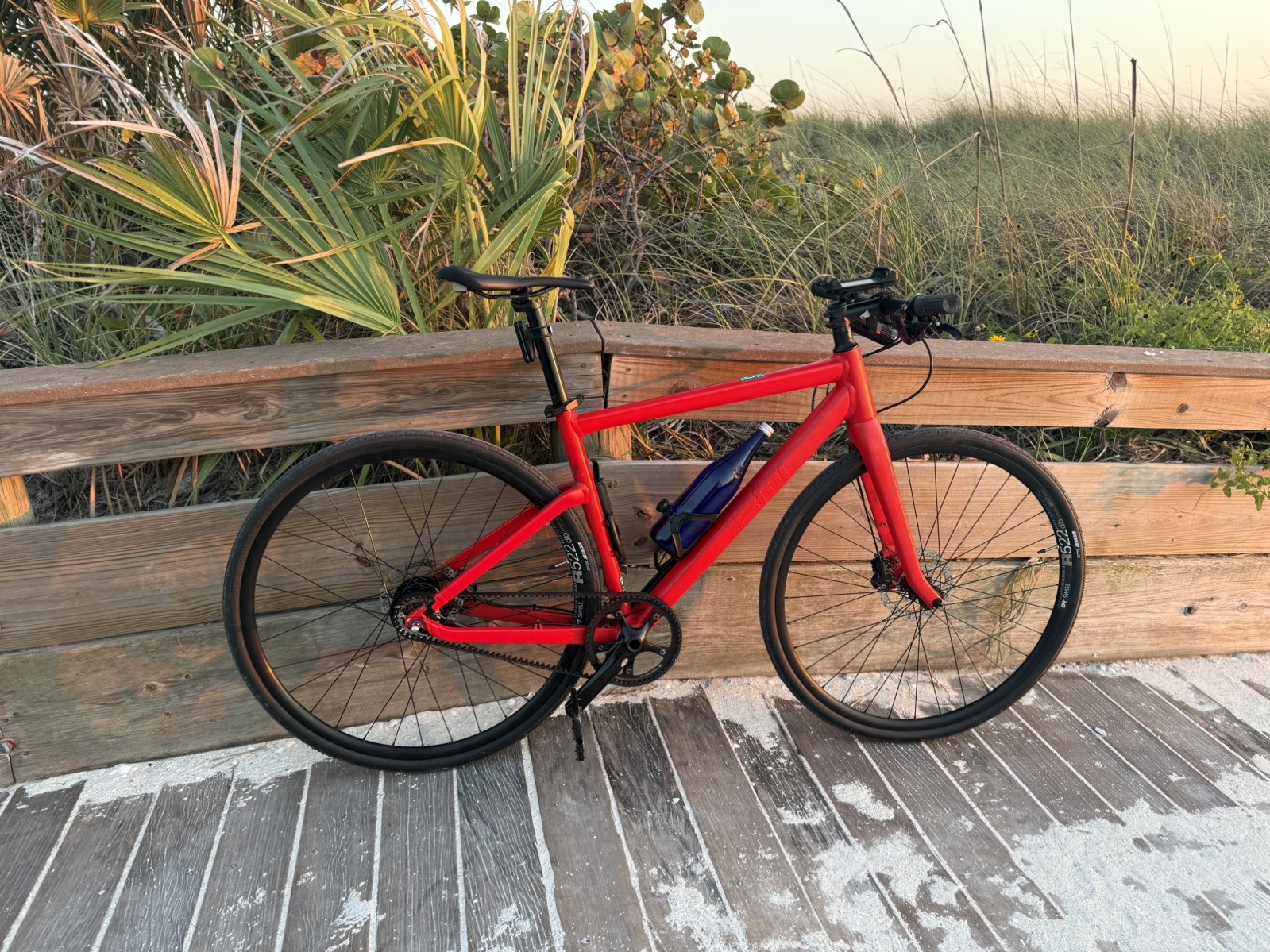 BMC Alpenchallenge Medium Gates Carbon Belt Drive Alfine 8 Speed Hub 